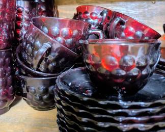 Red bubble glass