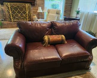 Lane loveseat 