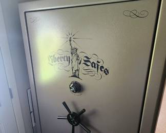 Liberty presidential series safe. Cost $8000+ when new