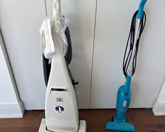 Floor cleaners