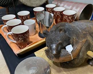 Starbuck Collectible Coffee Mugs, Hand Carved Bear Japan