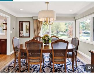 Thomasville dining set. 6 chairs, 2 extension leaves, table pads. $700