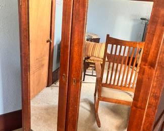Mirrored Front Wardrobe.