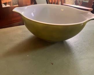 Pyrex Mixing Bowl