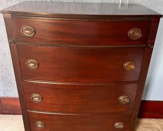 Antique Mahogany Chest of Drawers