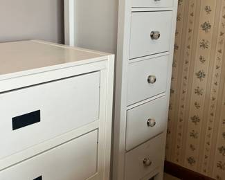 MODERN LINGERIE CABINET