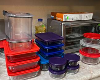 VARIOUS PYREX CASSEROLE DISHES