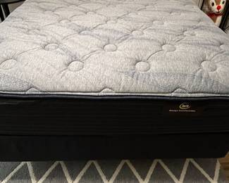 FULL SIZE SERTA MATTRESS AND BOX SPRINGS FROM JORDAN TAYLOR - PURCHASED 2022