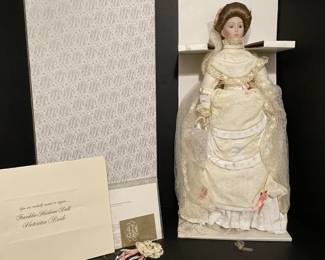 FRANKLIN MINT BRIDES DOLL