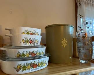 Corning, Tupperware