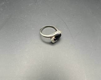 14k White Gold Onyx Ring