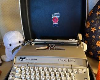 Smith-Corona Coronet Electric Type Writer