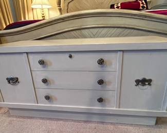 LANE MID CENTURY CEDAR CHEST