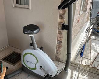 BATTERY POWERED BIKE