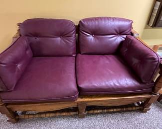 PLEATHER AND WOOD LOVE SEAT