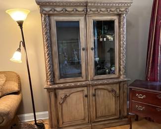 CHINA CABINET