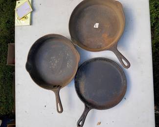 Cast Iron Frying Pans