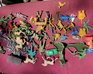 Plastic Toy Soldiers