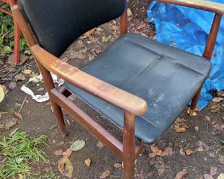 Mid Century Modern Chair