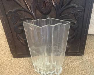 Glass vase