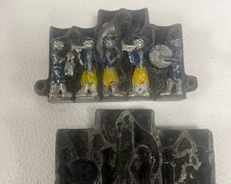 Lead molds and military figures