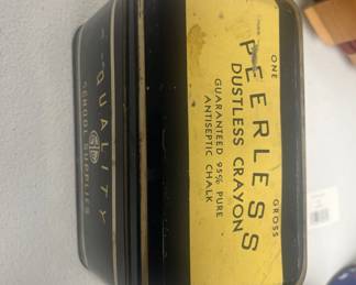 Peerless crayon tin box