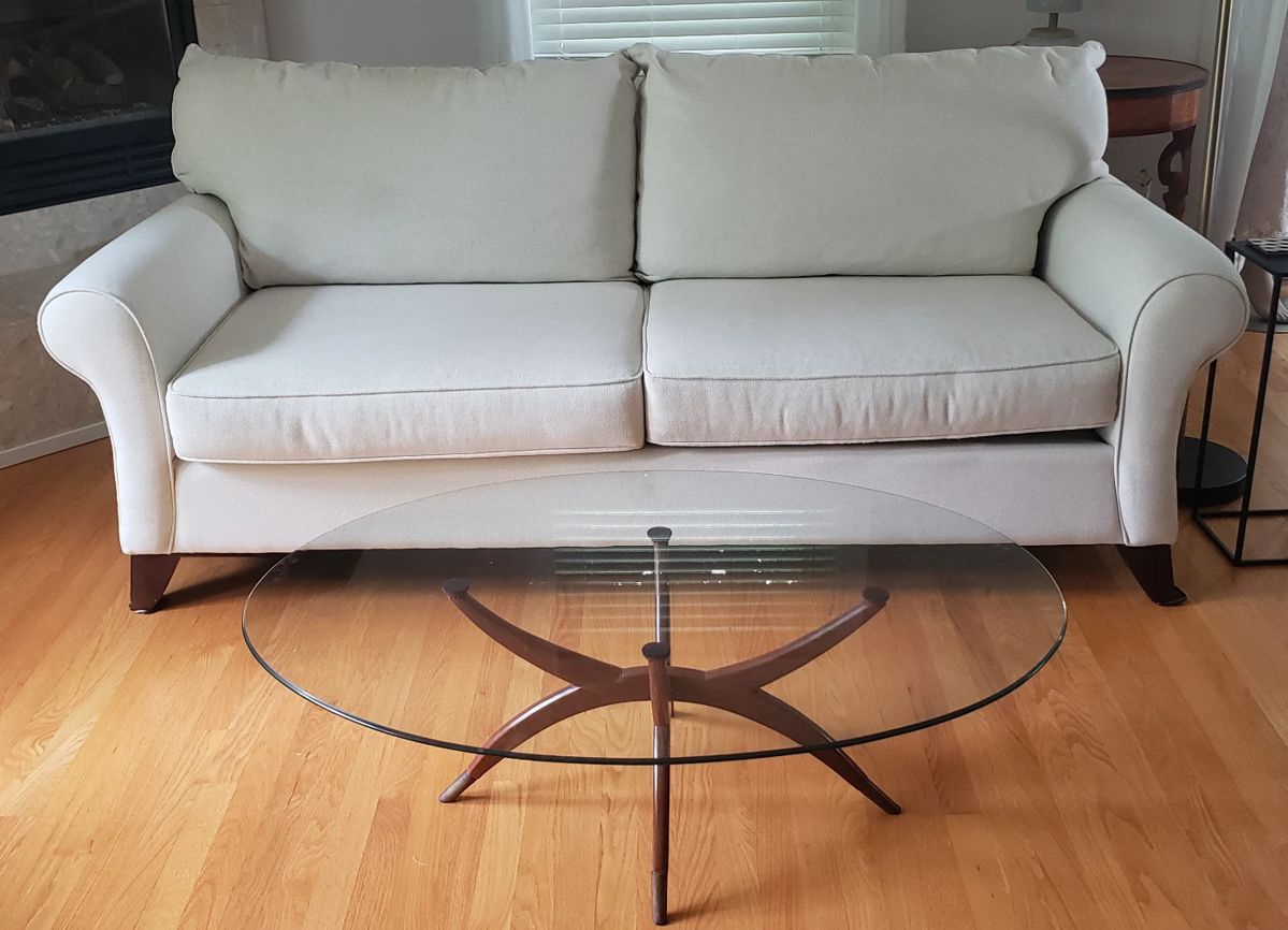 Bassett Brand Cream White Sofa Couch in great condition