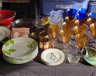 Misc collectible plates, glasses, and others.