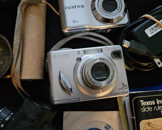 Sony carl zeiss cyber shot camera