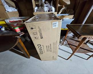 Cosco chaise lounge new in box