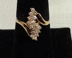14K Gold with Diamond Cluster