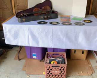 Antique Violin With Case And Crate Full Of 45 Records