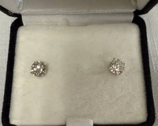 14K White Gold Diamond Solitaire Earrings, 1.50 ctw 