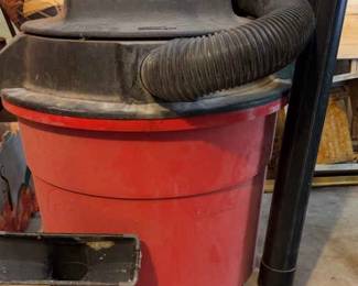 Craftsman Wet Dry Vac, 16 Gallon 2.5HP with Attachments, Stinger Vac with Hose