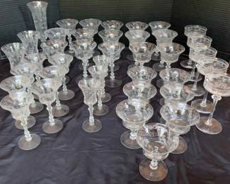 Elaine Floral Etched Crystal Anvers St. Louis Crystal