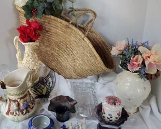Delf Mini Windmill, Carnival Glass, Ceramic Pitchers Floral Decor