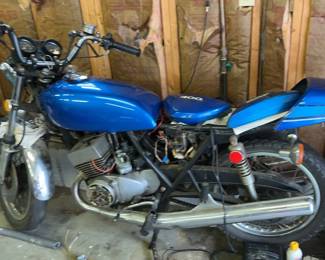 1974 Kawasaki KZ400 not working