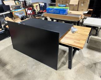 Monitors and Tables Orlando