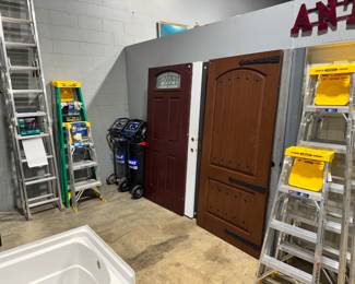 Ladders, Doors and Air Compressors Orlando Estate Auction