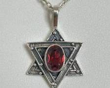 Sterling Silver with Garnet Stone Star of David Design Pendant Necklace - 16" - 18" (3.8 Grams)