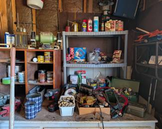 Handtools and shop goods 