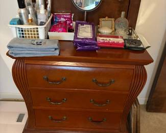 Small chest of drawers