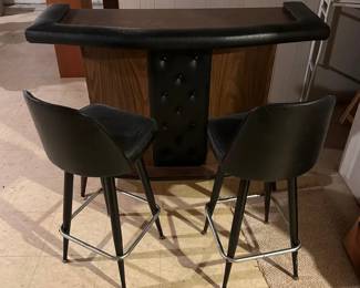 MCM Bar Table With 2 Stools