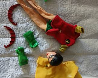 ROBIN HOLY GRAIL CAPTAIN ACTION