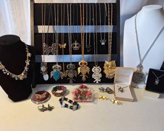 Animal Themed Jewelry