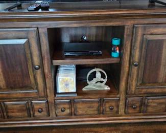 Matching TV Stand and End Table, And Lamp
