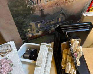 Dezine Decorative Wind Up Musical Piano, Pair of Sonata Instrument Bookends