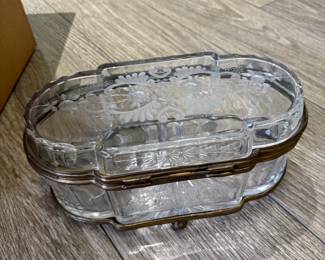 vintage glass decorative jewelry box
