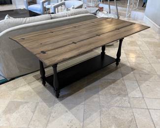 Sofa Table that pulls out
W: 6ft
L: 20in
H: 31in