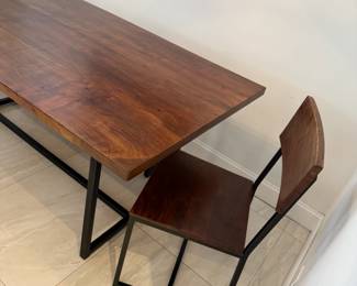 Kitchen table and matching 2 chairs
L: 68in
W: 22in 